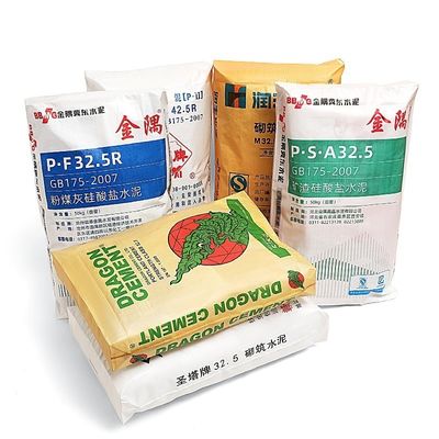 Borse di cemento in PP tessute con valvola a fondo quadrato a chiusura automatica 20 KG 25 KG 40 KG 50 KG di imballaggio industriale